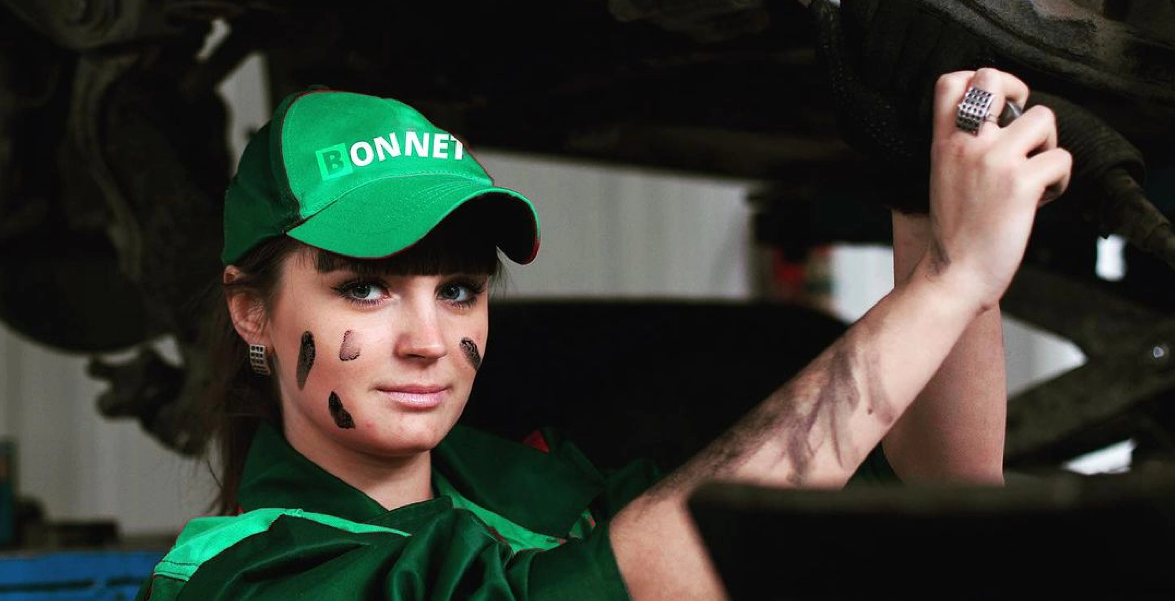 bonnet vehicle management app built by evincedev