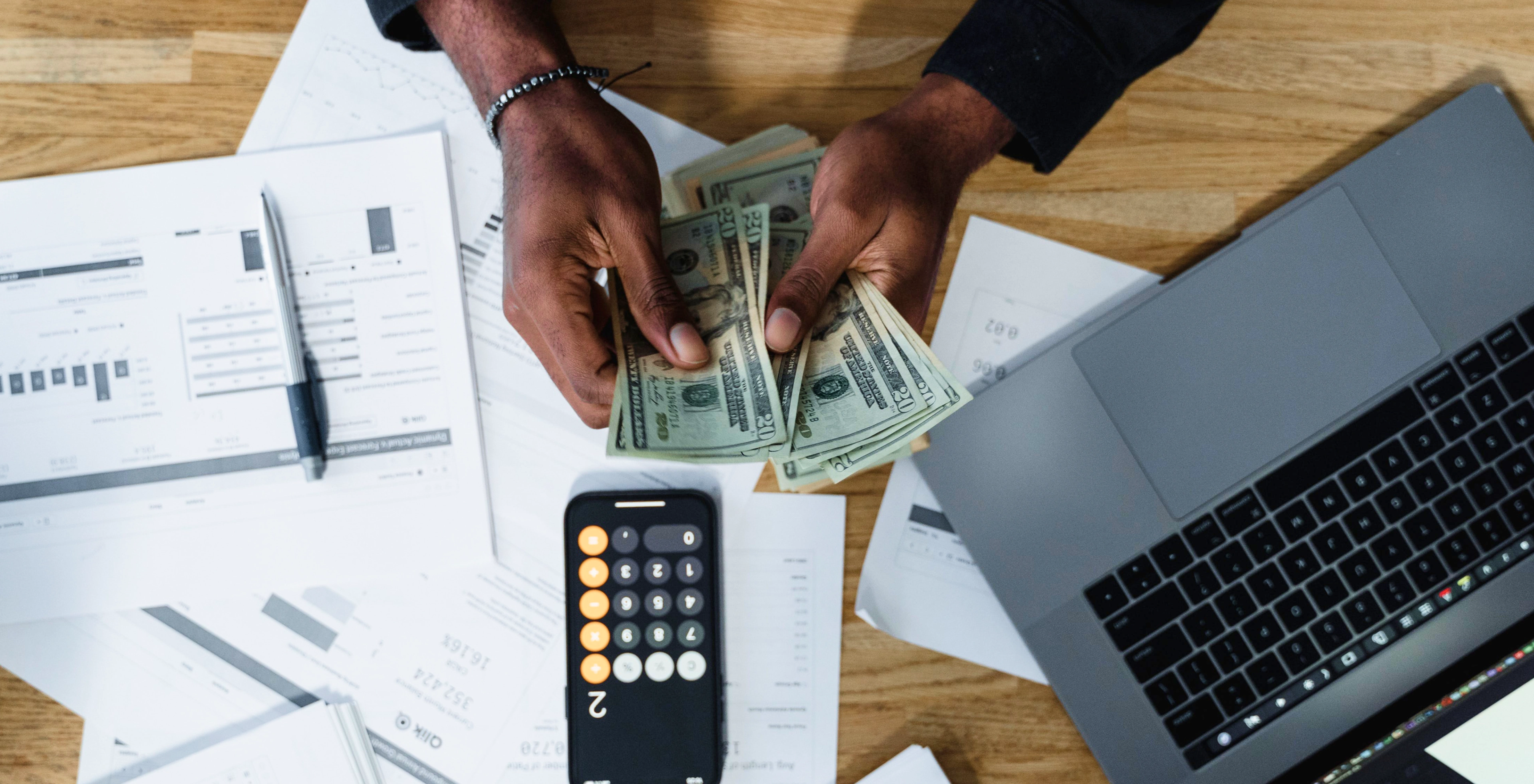 FinTech banner for Income Analyzer