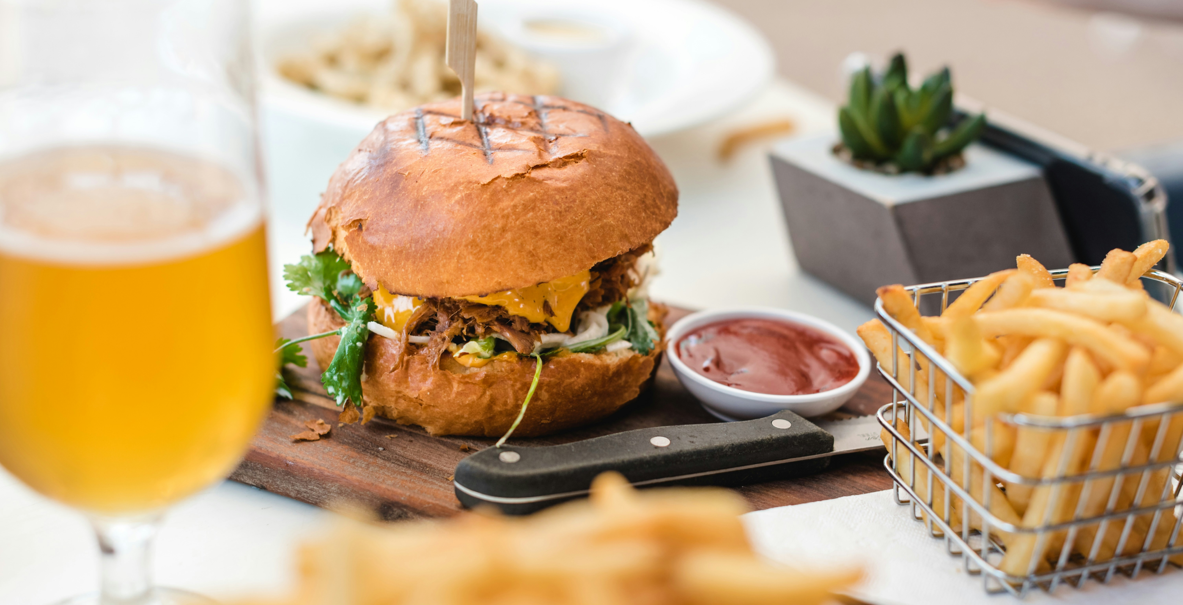 Brand banner showing Storyit marketing identity